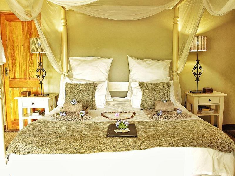 Kambaku River Sands Hotel Hoedspruit Bagian luar foto