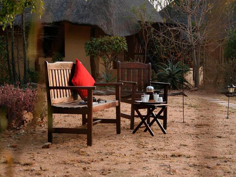 Kambaku River Sands Hotel Hoedspruit Bagian luar foto