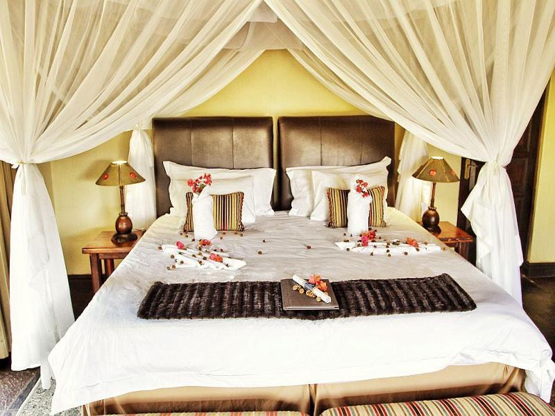 Kambaku River Sands Hotel Hoedspruit Bagian luar foto